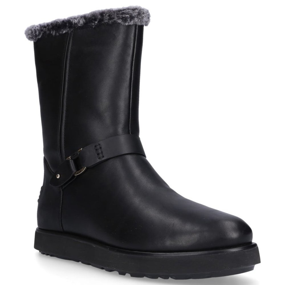 UGG Berge Women's Classic Short Boot